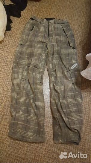 Горнолыжный сноубордический костюм