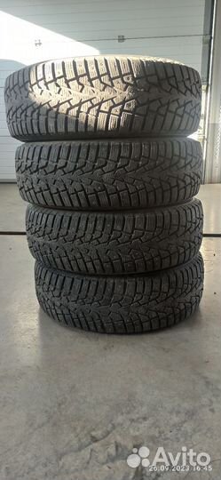 Maxxis ArcticTrekker NS3 215/65 R16