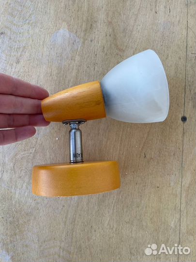 Светильник настенный