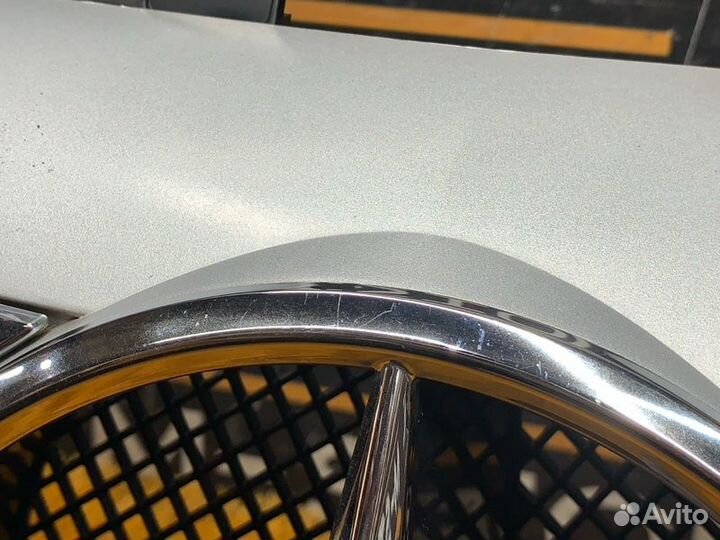 Решетка радиатора Mercedes-Benz R-Class W251