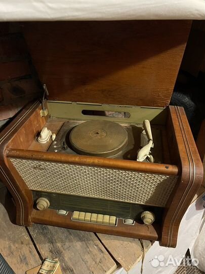 Ламповая радиола Октава