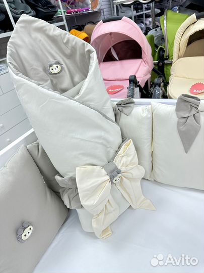 Комплекты конверты на выписку для новорожденных