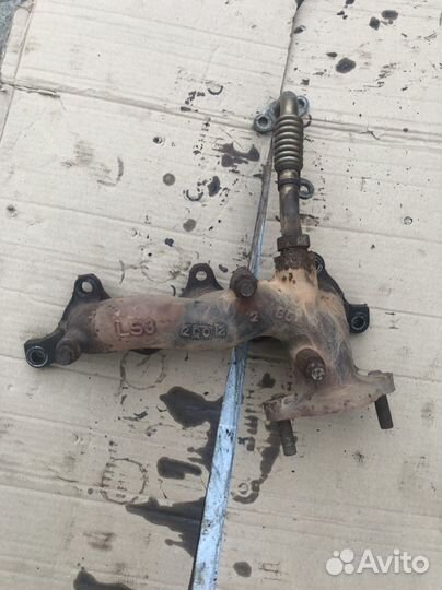 Коллектор левый 6G72