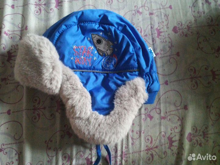 Зимняя детская шапка