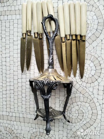 Антикварная подставка для ножей, ножи бронза