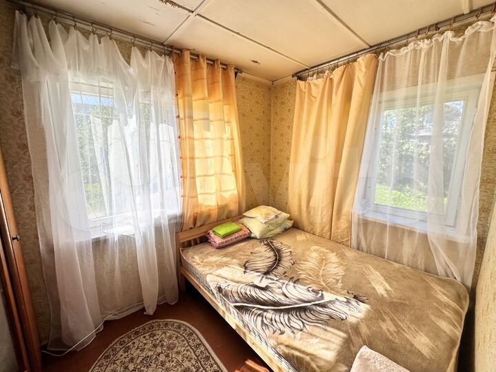 Дом 36 м² на участке 6 сот.