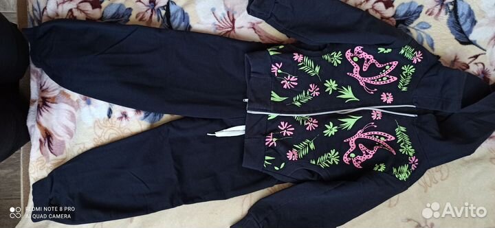 Спортивный костюм для девочки