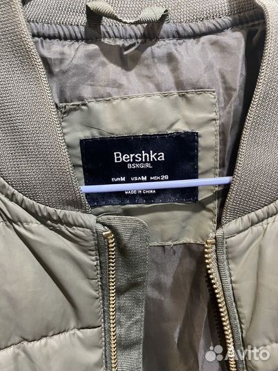 Куртка bershka S