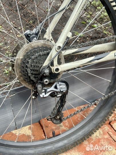 Велосипед GT Avalanche 2.0