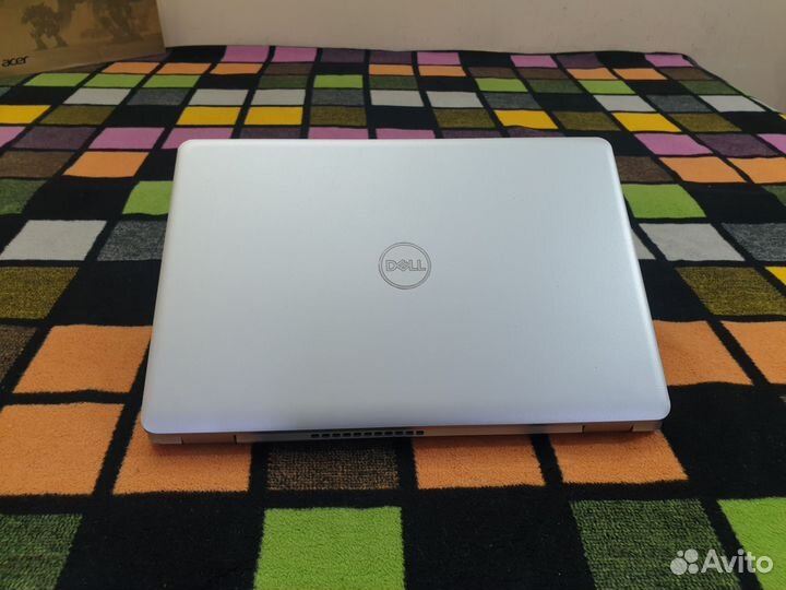 Мощный ноутбук dell inspiron 15 5584