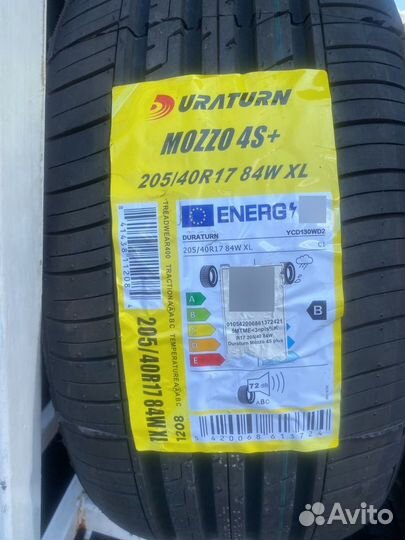 Duraturn Mozzo S360 215/55 R17 94V