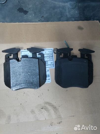 Тормозные диски и колодки от BMW