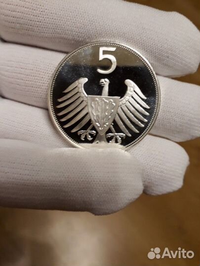 Ордена медали значки