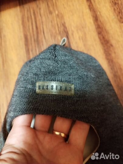 Перчатки и шлем