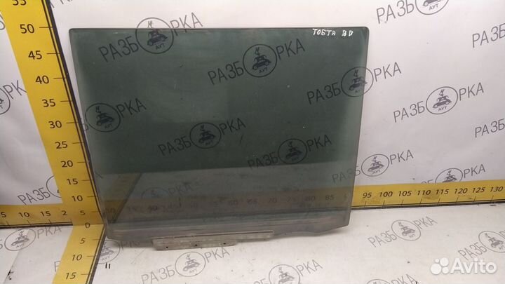 Стекло двери заднее правое Toyota BB 2001