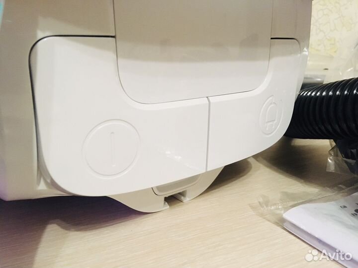 Gorenie пылесос с контейнером, новый