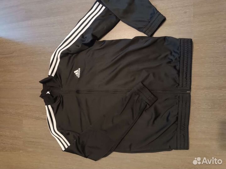 Спортивный костюм adidas 164