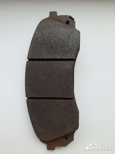 Тормозные колодки передние и задние