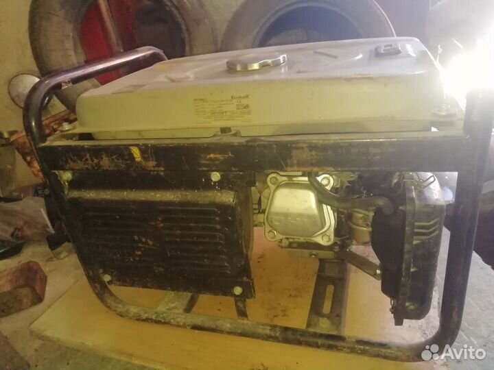 Генератор бензиновый бу