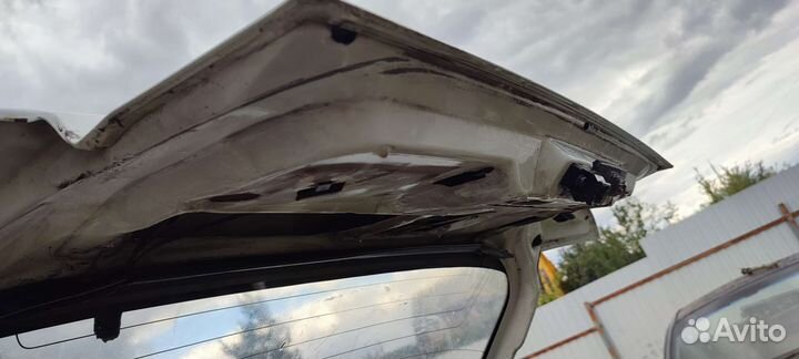 Рено 19 крышка багажника хэтчбек