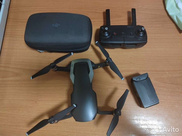 Квадрокоптер dji mavic air