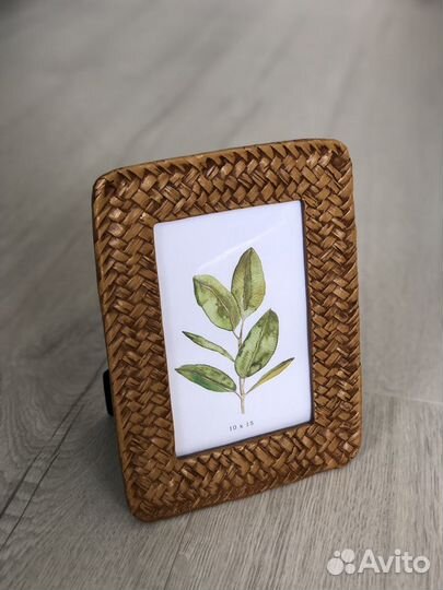 Рамка для фото 10 на 15 новая