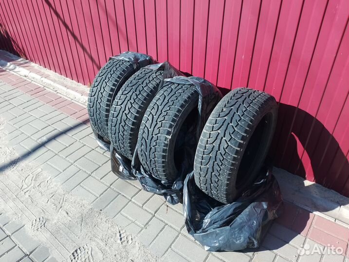 Hankook Winter I'Pike 235/55 R18 100T