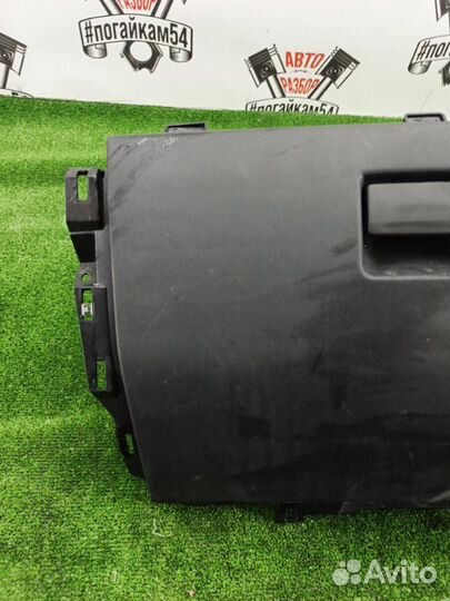 Бардачок в торпедо Land Rover Discovery Sport L550