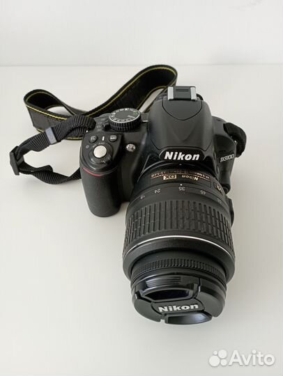 Зеркальный фотоаппарат Nikon d3100, объектив 18-55