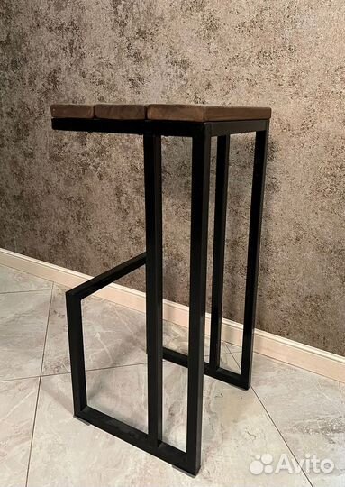 Стул барный