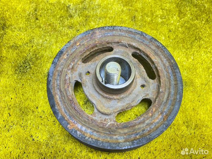 Шкив передний Toyota Land Cruiser Prado/4Runner/Fj