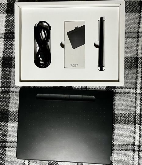 Графический планшет wacom intuos M