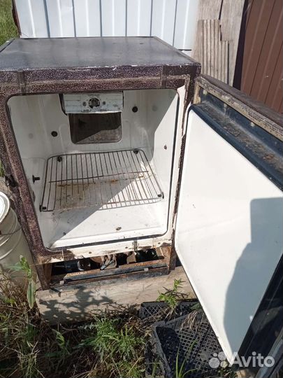 Холодильник бу маленький высота 85 см