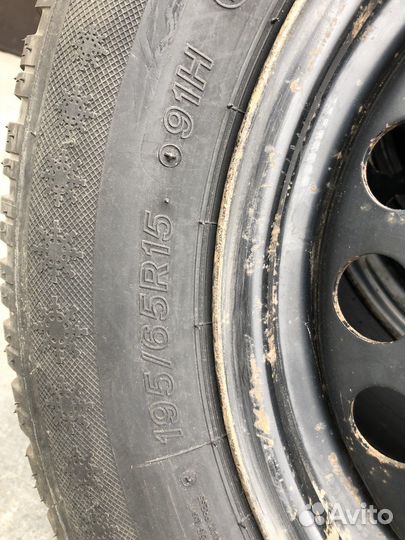 Lassa Snoways 4 195/65 R15