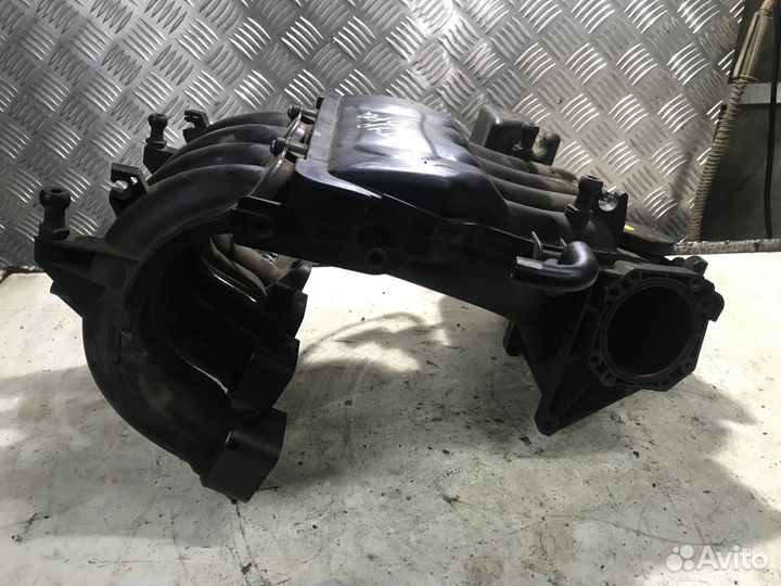 Коллектор впускной Skoda Octavia Tour