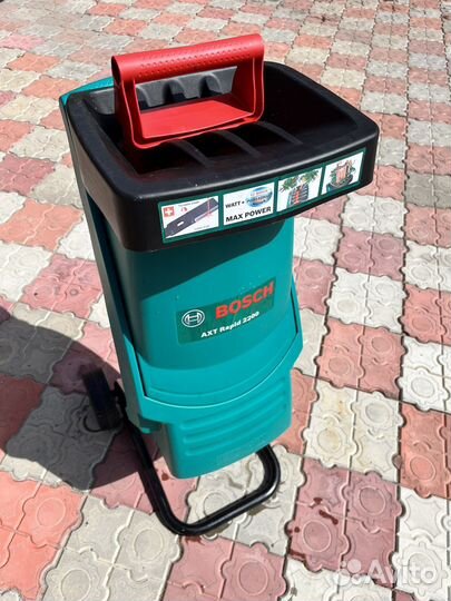 Измельчитель садовый Bosch AXT rapid 2200
