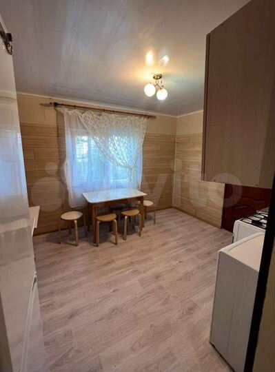2-к. квартира, 50 м², 1/1 эт.