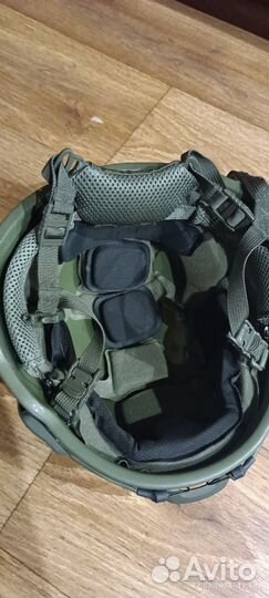 Военный шлем тактический