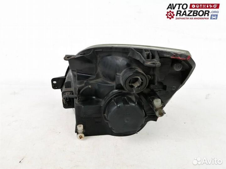 Фара правая с кор. Ford Fiesta 2001-2007