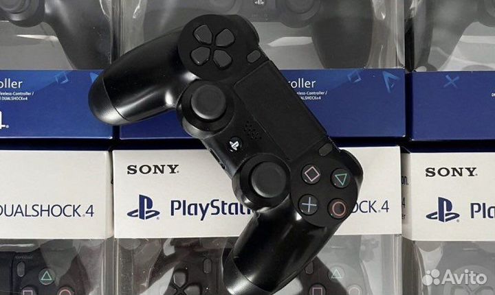 Джойстик ps4 новый черные