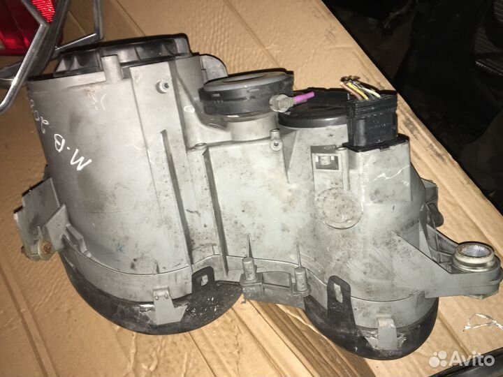 Фара левая мерседес Clk w208