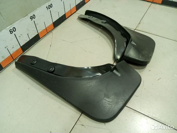 Брызговик задний Volkswagen Passat CC