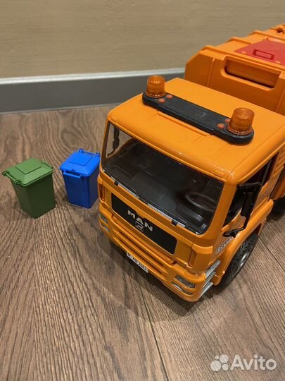 Bruder Man мусоровз