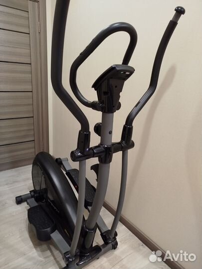 Эллиптический тренажер