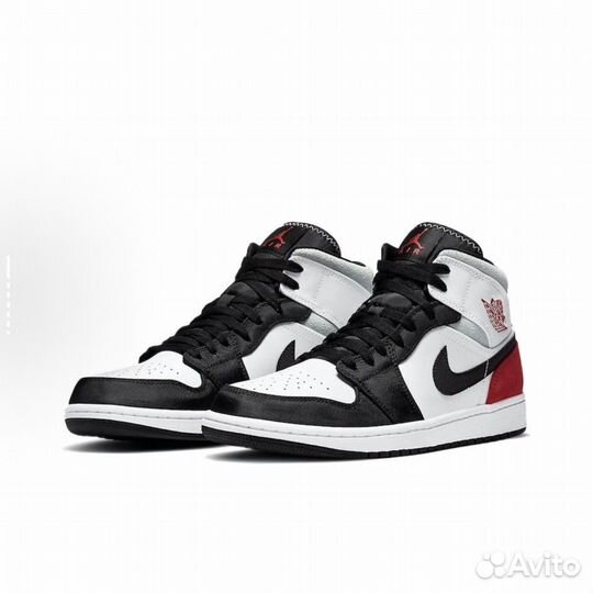 Кроссовки Nike Air Jordan 1 Mid SE