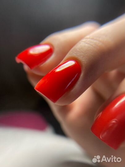 Маникюр. Педикюр