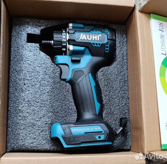 Шуруповерт бесщёточный копия Makita DDF083Z