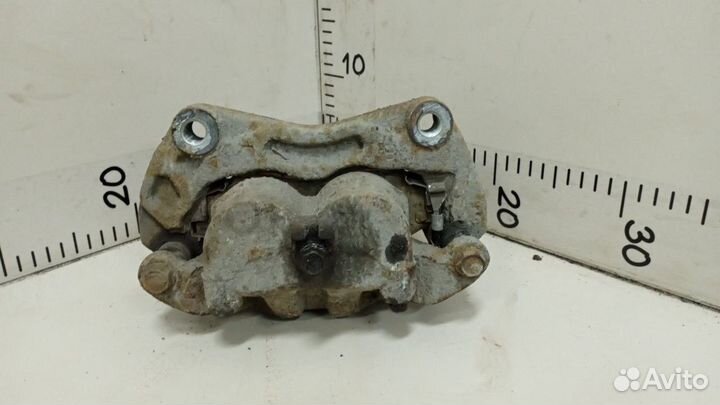 Суппорт передний левый Nissan Qashqai+2