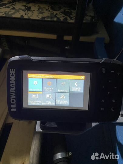 Эхолот lowrance hook2 4x