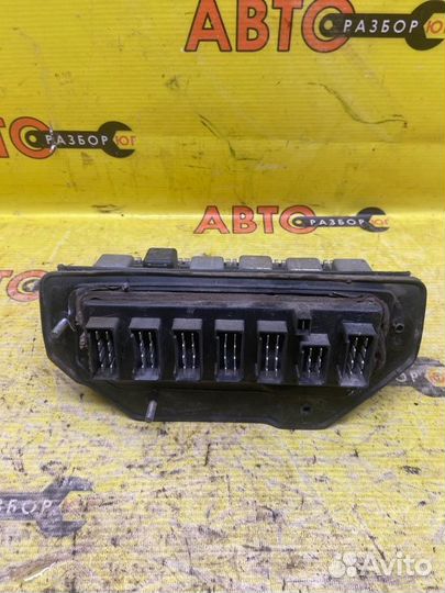 Блок предохранителей Лада 2107 2105 2002